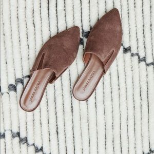 Jenni Kayne brown suede mules flats 39